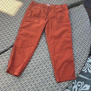 Sonoma Relaxed Fit Burnt Orange Capri. Size Large.